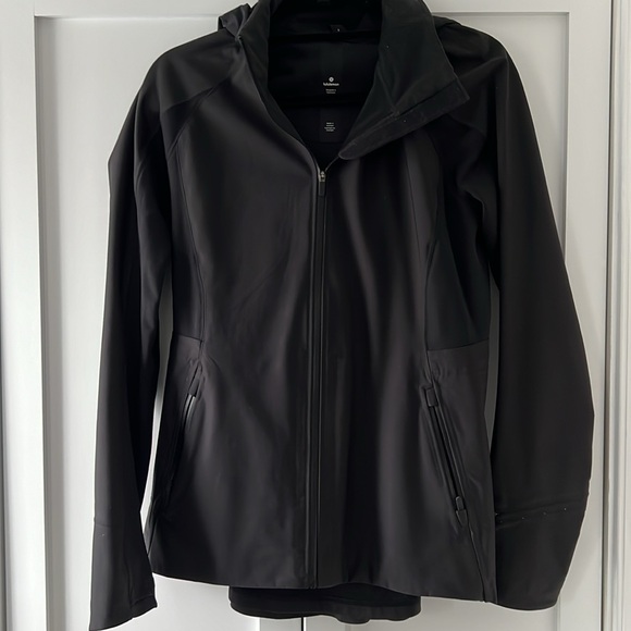 Lululemon Sleet Sprinter Jacket Color Black Rain - Picture 2 of 3